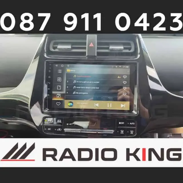Toyota Prius — Apple CarPlay & Android Auto — photo 1