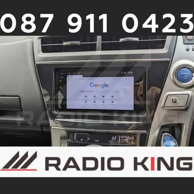 Toyota Prius Alpha — Apple CarPlay & Android Auto — photo 2