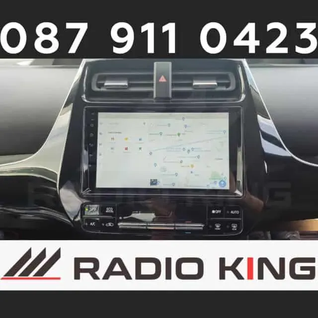 Toyota Prius — Apple CarPlay & Android Auto — photo 2