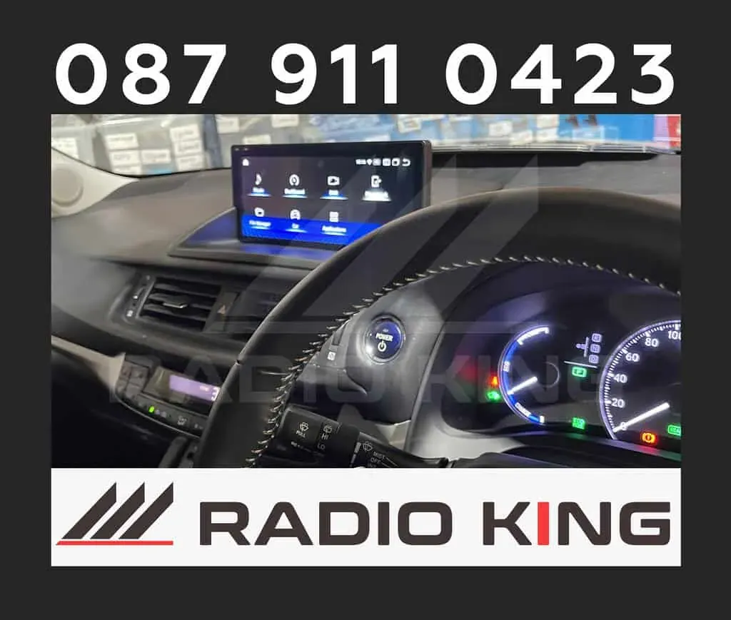 Lexus CT200H — Apple CarPlay & Android Auto — photo 3