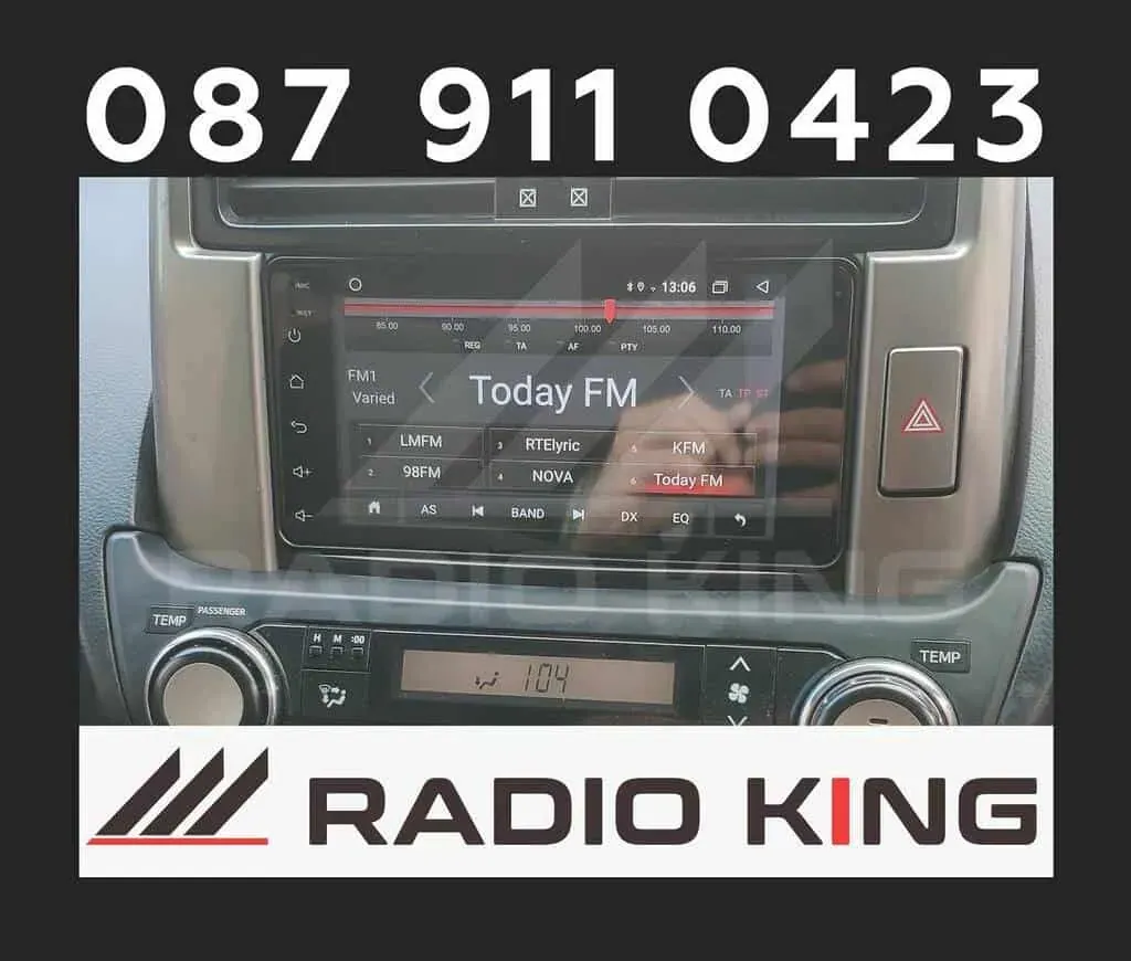 Toyota Land Cruiser — Apple CarPlay & Android Auto — photo 4