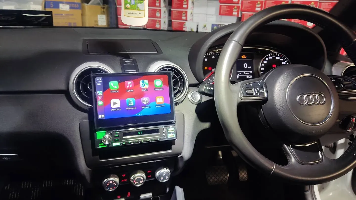 Apple CarPlay & Android Auto Upgrade — Audi A1