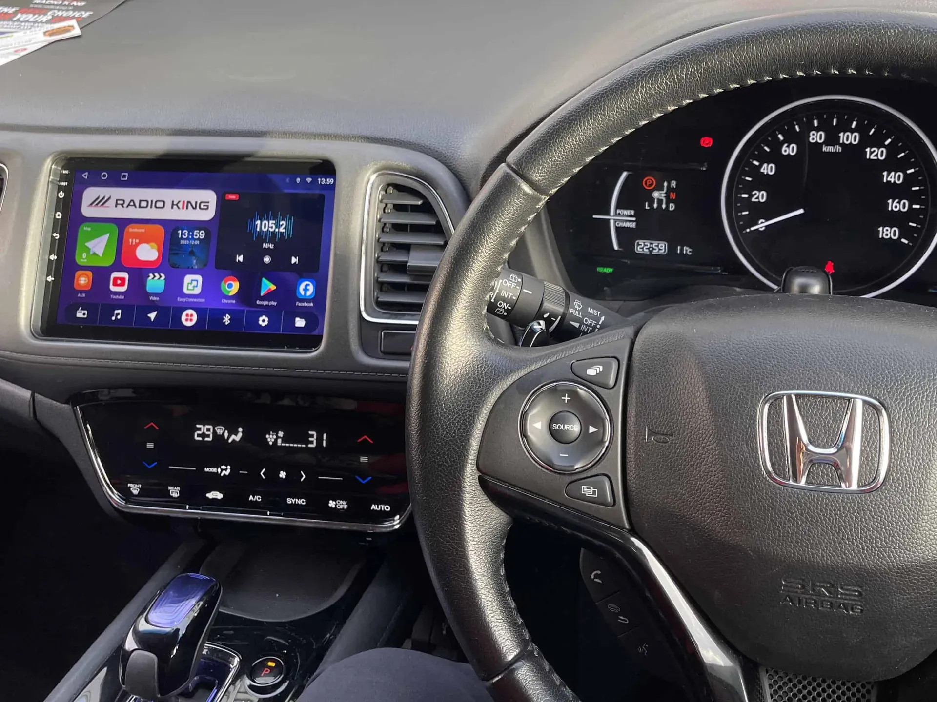 Honda Vezel — Apple CarPlay & Android Auto