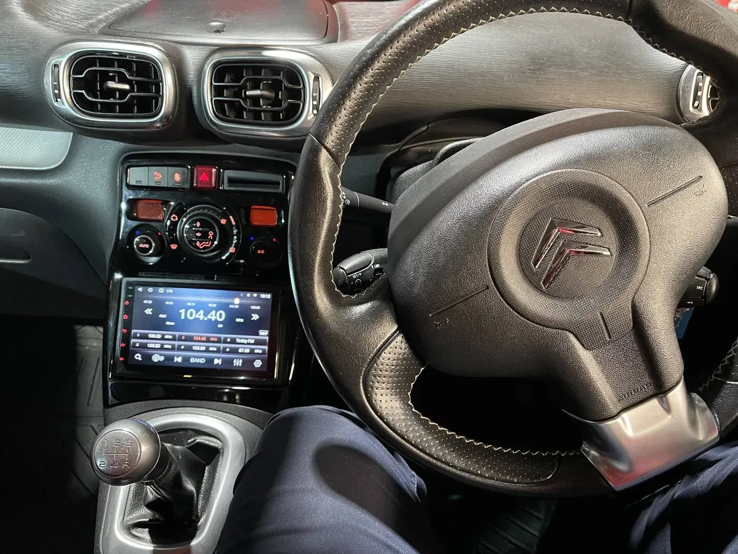 Citroën Picasso — Apple CarPlay & Android Auto