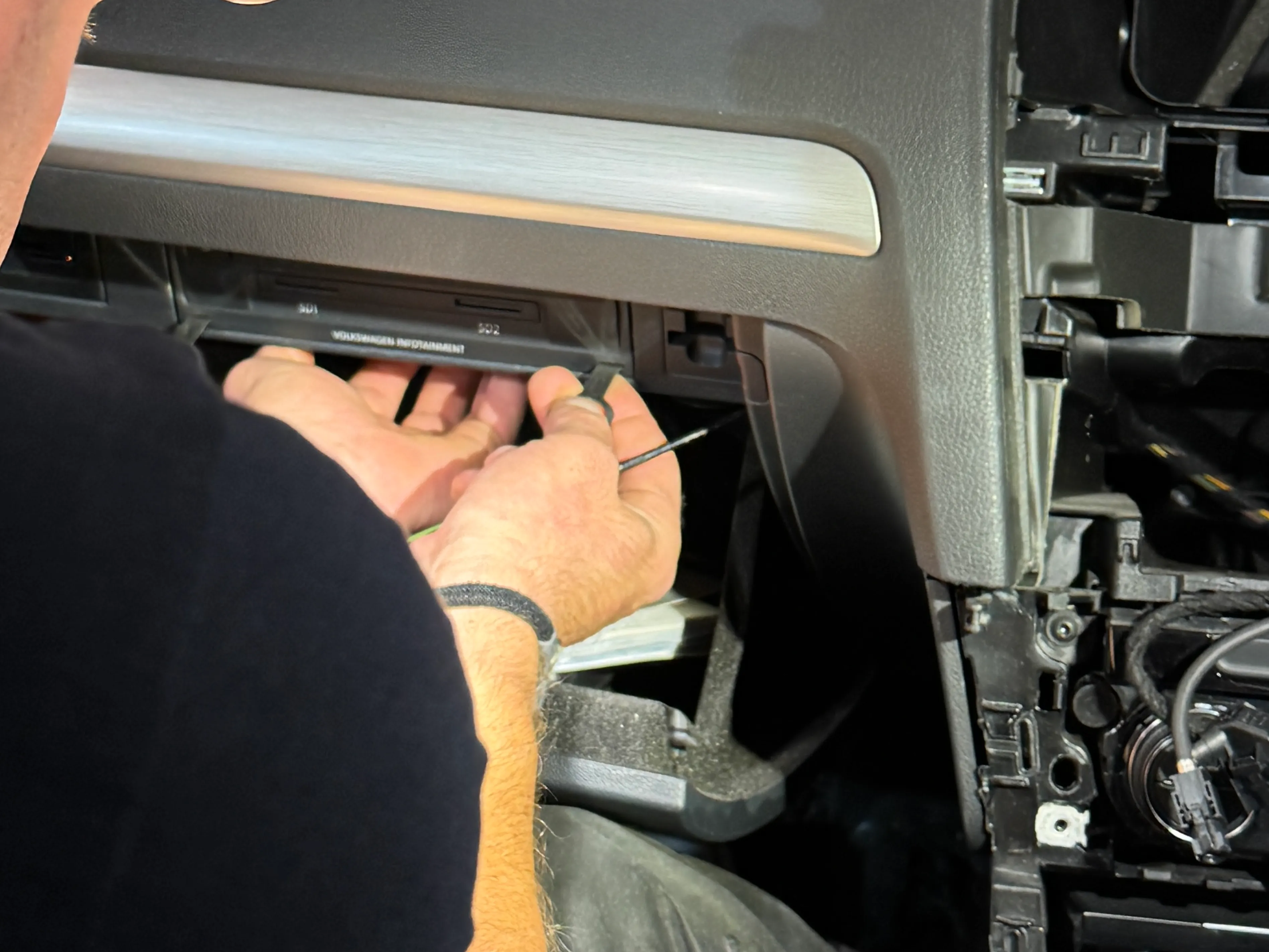 10-Inch Multimedia Screen Upgrade — Volkswagen Golf — photo 2