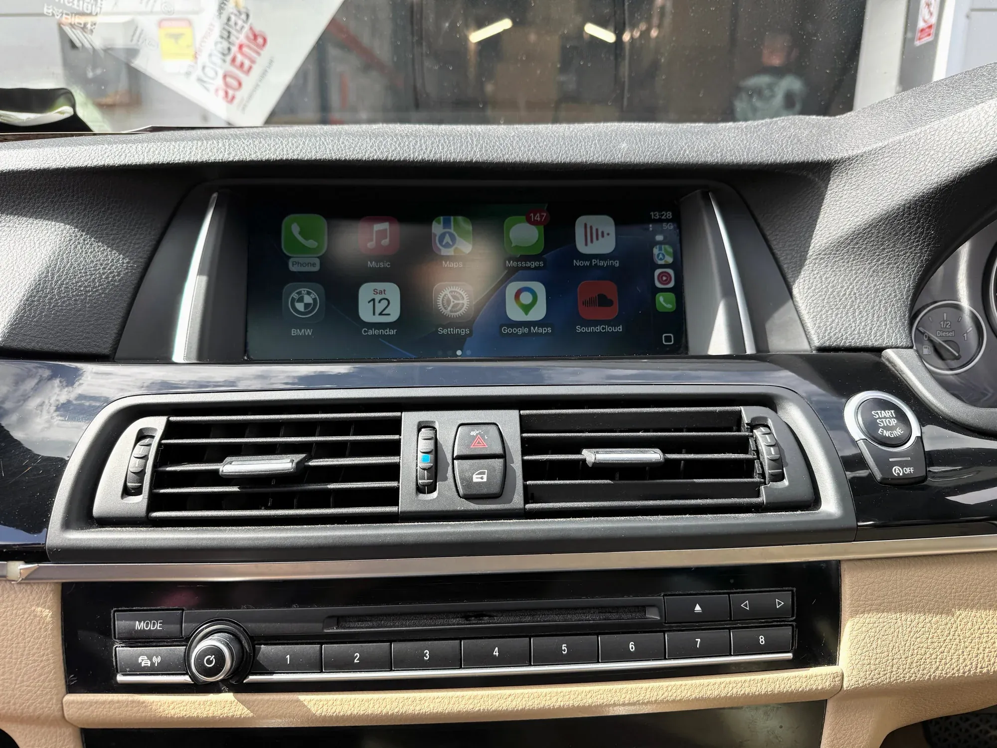 Apple CarPlay — BMW 520d