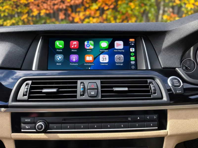 Apple CarPlay — BMW 520d