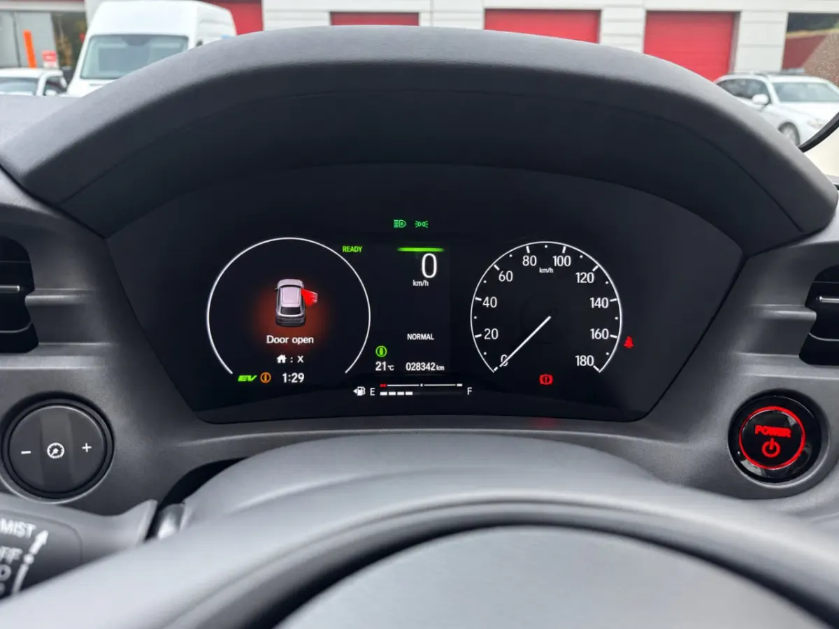2023 Honda Vezel RV3 Dashboard Conversion — Japanese to English — after, new install