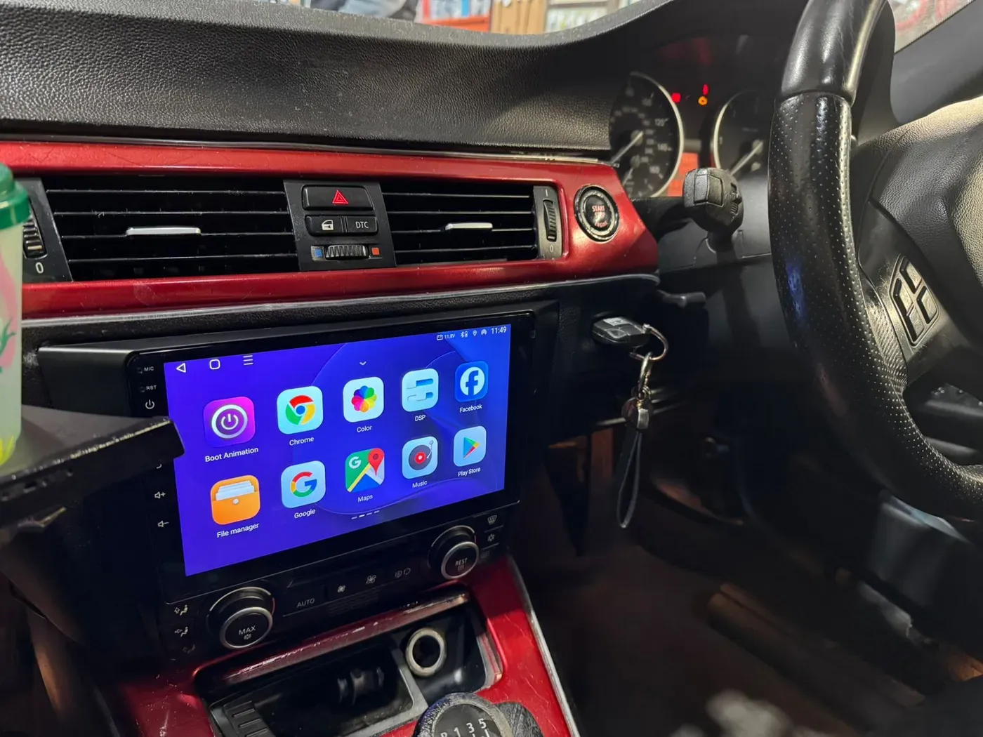 Apple CarPlay & Android Auto — BMW 3 Series - E90 — photo 1