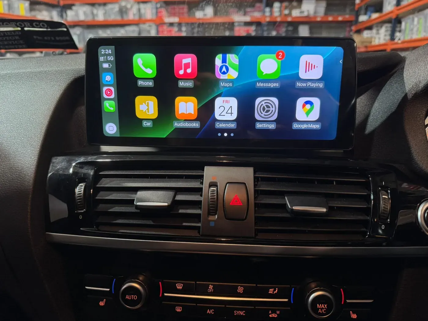 Apple CarPlay & Android Auto — BMW X3 Series (2016) — photo 2