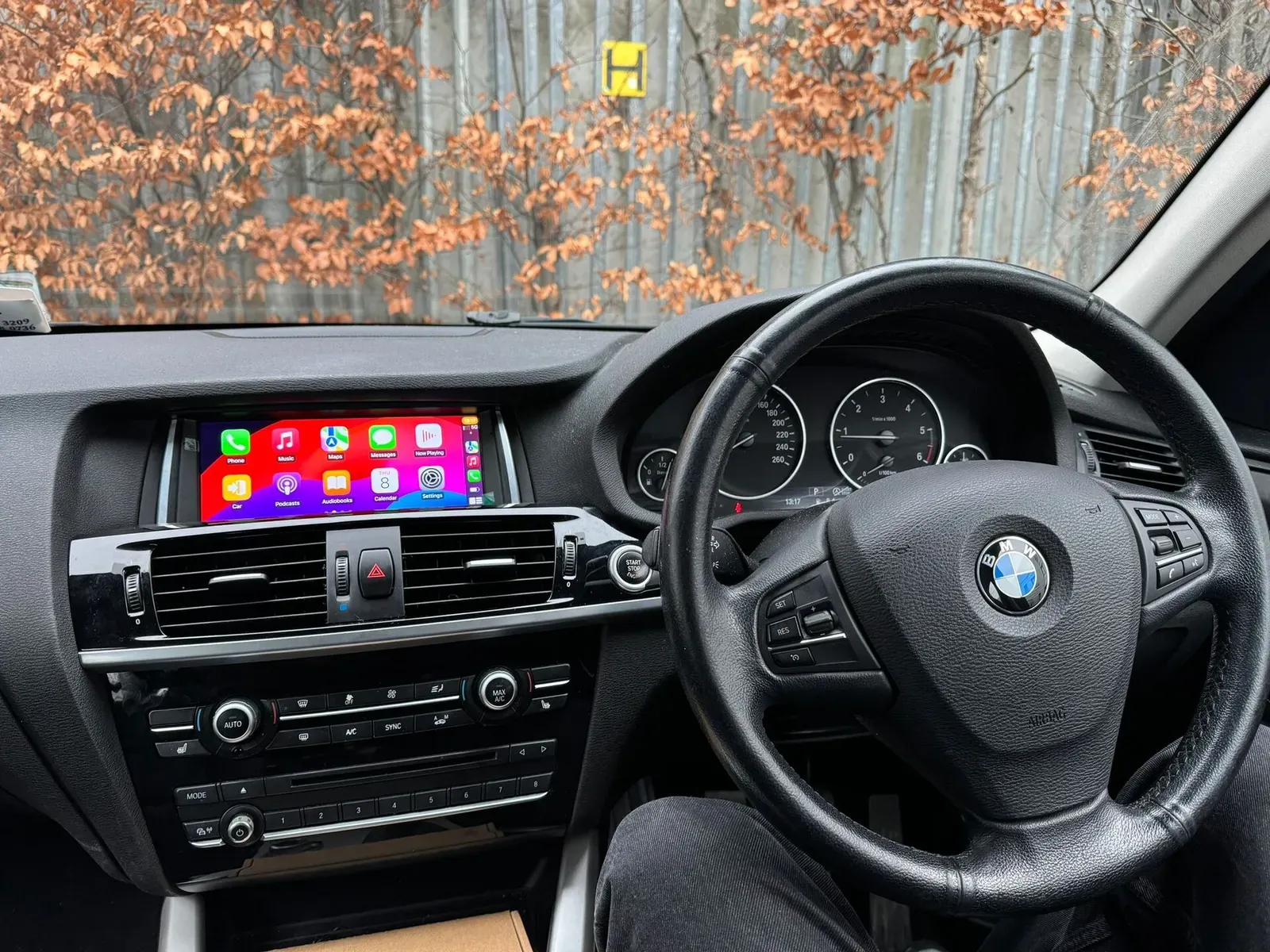 Apple CarPlay & Android Auto — BMW X3 Series (2016)