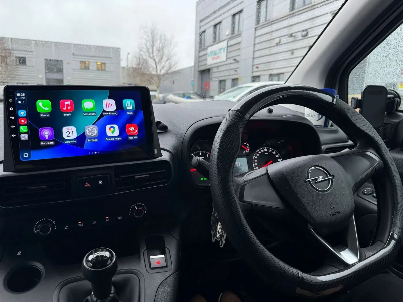 Apple CarPlay & Android Auto — Citroën Berlingo — photo 1