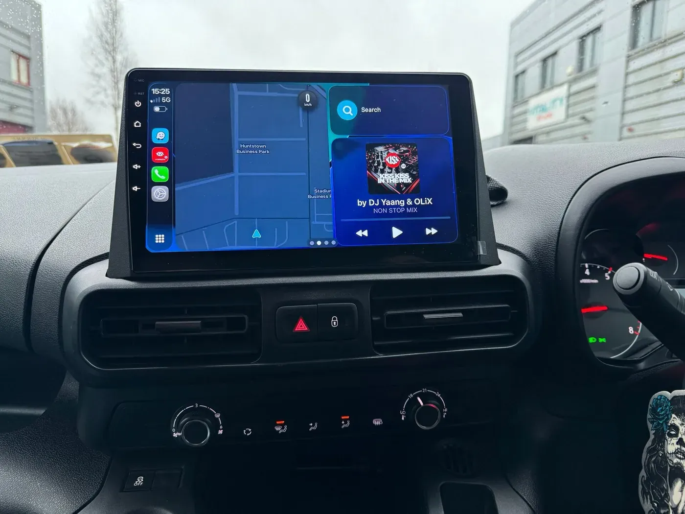 Apple CarPlay & Android Auto — Citroën Berlingo — photo 2