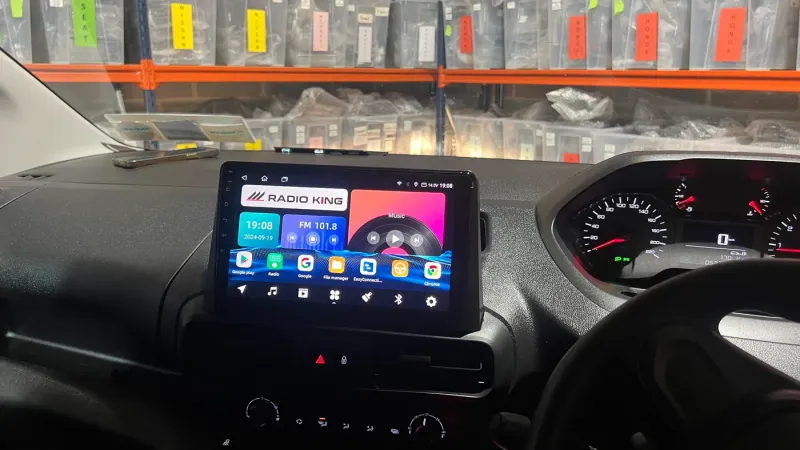 Apple CarPlay & Android Auto — Citroën Berlingo — photo 4