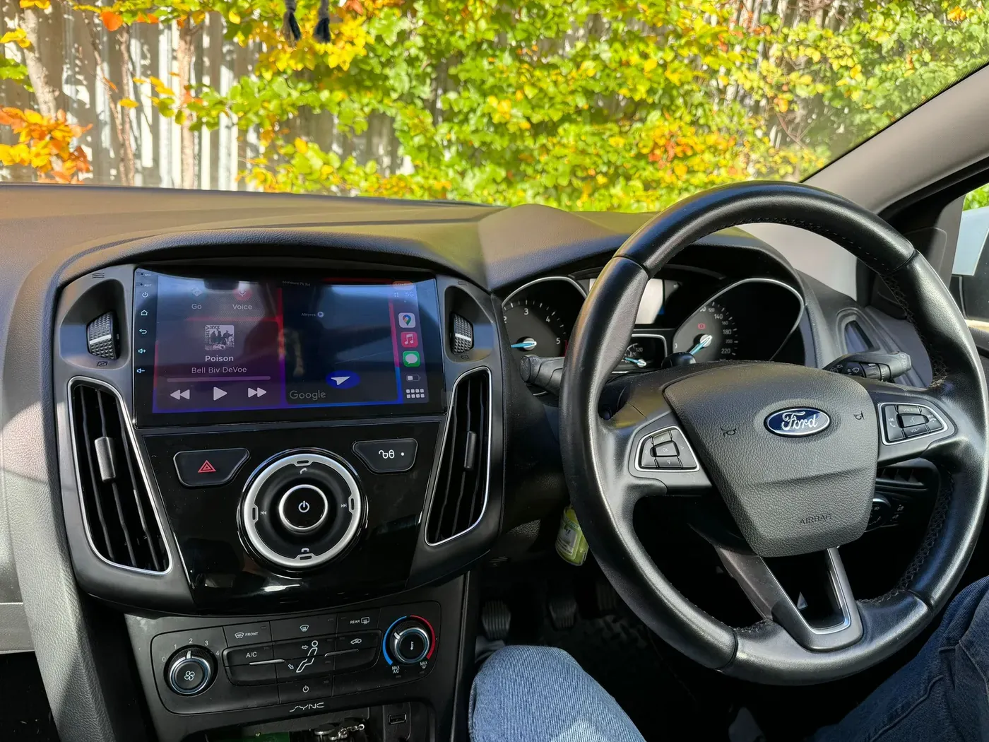 Apple CarPlay & Android Auto — Ford Focus — photo 4