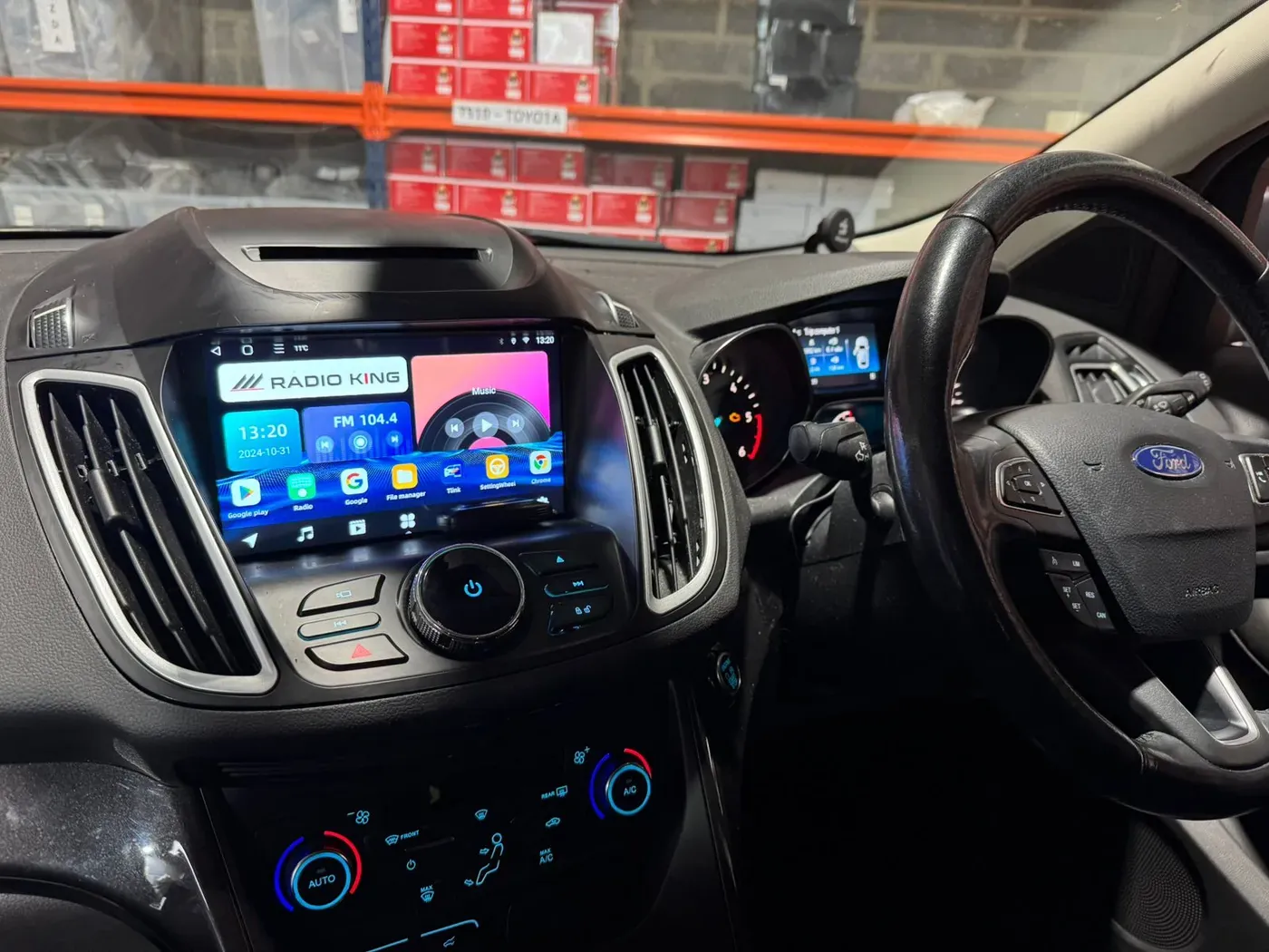 Apple CarPlay & Android Auto — Ford Kuga — photo 2