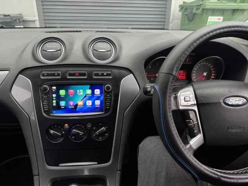 Ford Mondeo Apple CarPlay & Android Auto Touchscreen Upgrade — photo 2