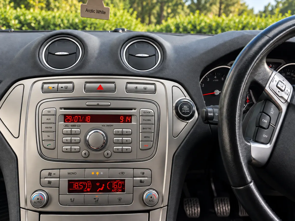 Ford Mondeo Apple CarPlay & Android Auto Touchscreen Upgrade — before, factory system