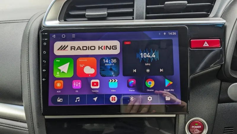 Apple CarPlay & Android Auto — Honda Fit — photo 3