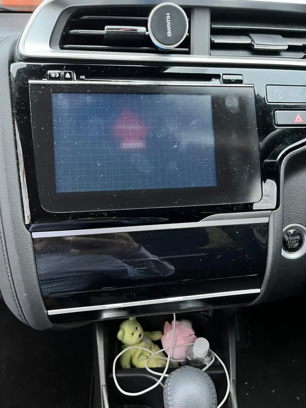 Apple CarPlay & Android Auto — Honda Fit — before, factory system