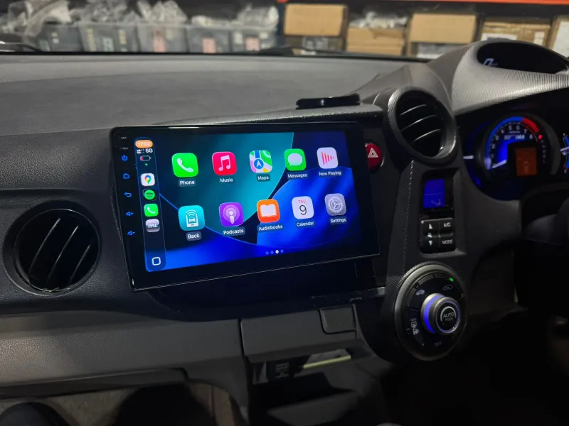Apple CarPlay & Android Auto — Honda Insight