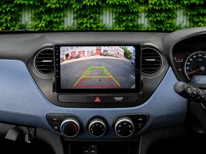 Apple CarPlay & Android Auto — Hyundai I10 — photo 4