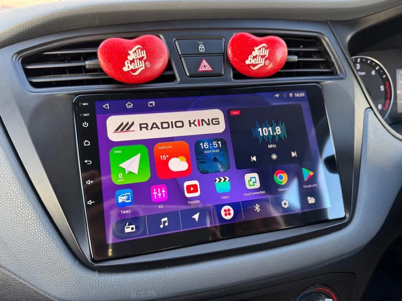 Apple CarPlay & Android Auto — Hyundai I20 — photo 4