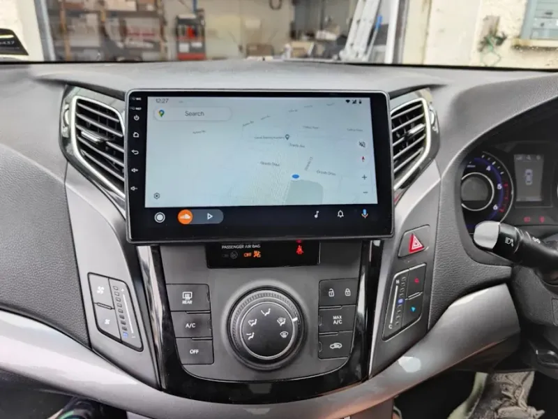 Apple CarPlay & Android Auto — Hyundai I40 — photo 5