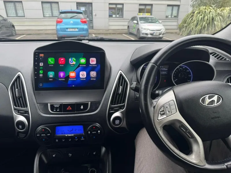 Apple CarPlay & Android Auto — Hyundai IX35 — photo 2