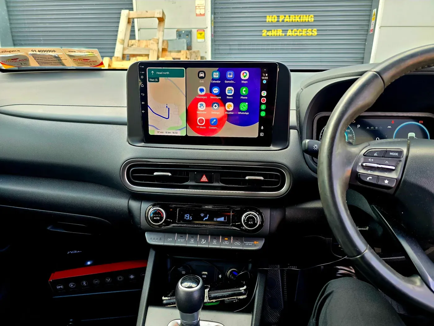 Apple CarPlay & Android Auto — Hyundai Kona — photo 3