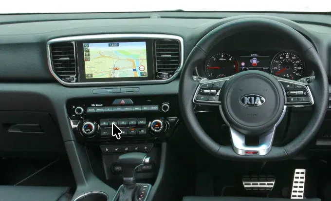 Apple CarPlay & Android Auto — KIA Sportage — before, factory system