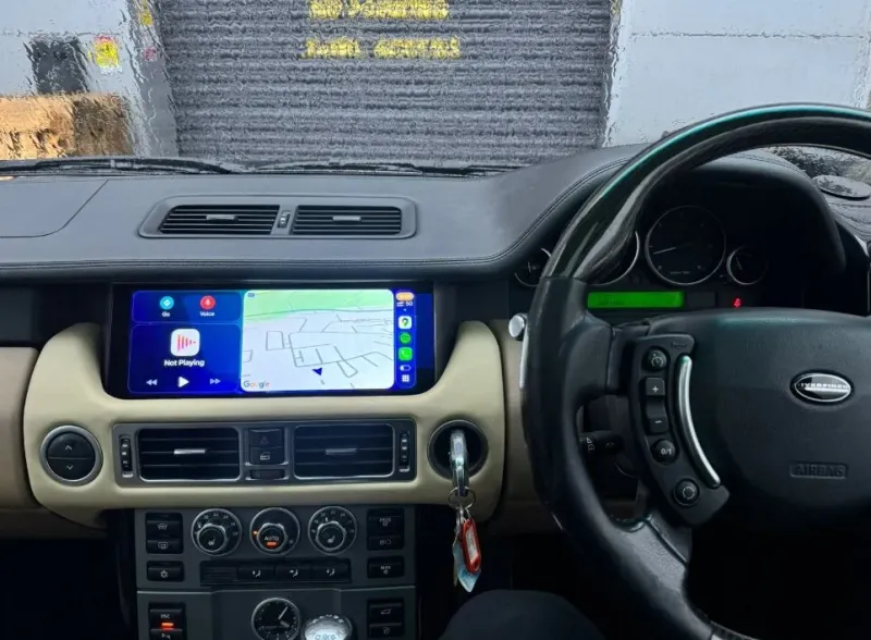 Apple CarPlay & Android Auto — Land Rover Range Rover L322 – Sport — photo 3