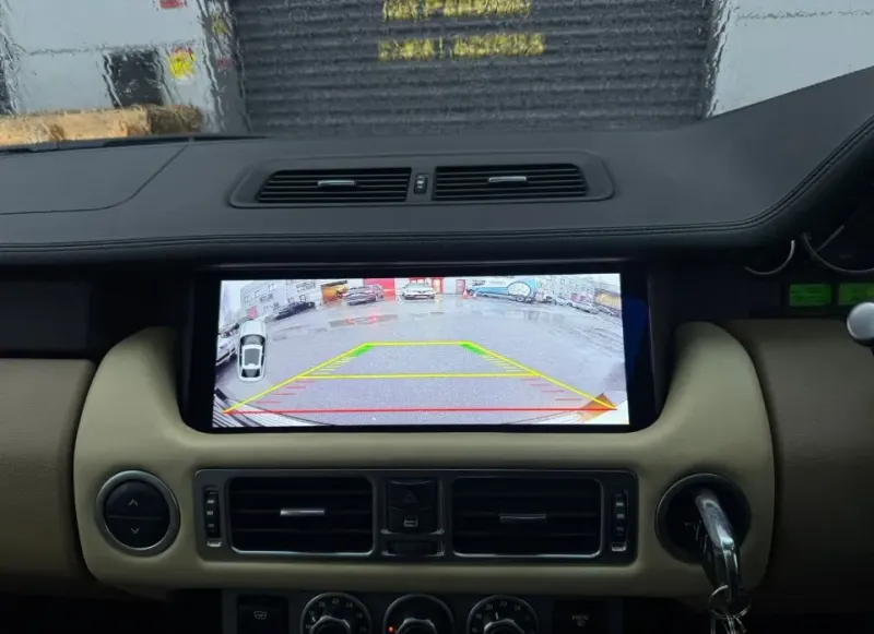 Apple CarPlay & Android Auto — Land Rover Range Rover L322 – Sport — photo 4