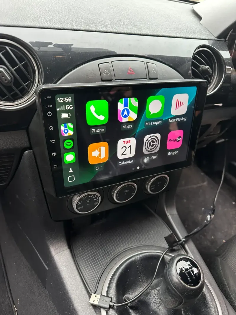 Apple CarPlay & Android Auto — Mazda MX5 — photo 5