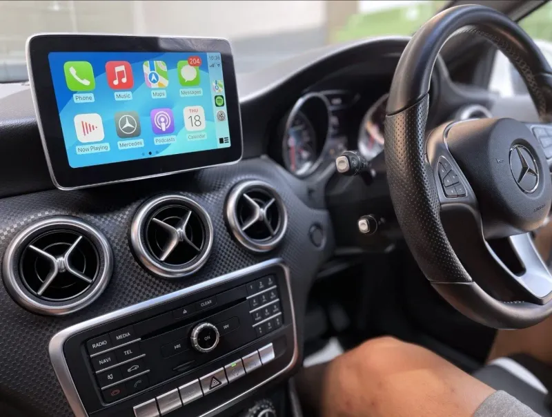 Apple CarPlay & Android Auto — Mercedes-Benz A Class A180 — photo 3
