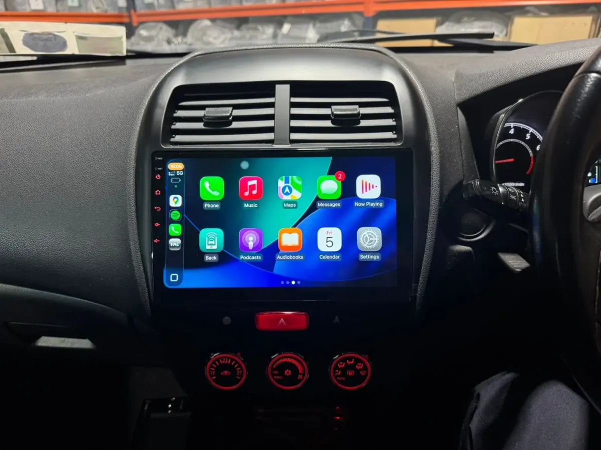 Apple CarPlay & Android Auto — Mitsubishi ASX (2014) — after, new install