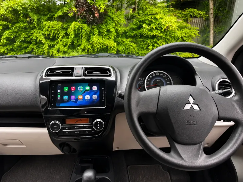 Apple CarPlay & Android Auto — Mitsubishi Mirage / Space Star — photo 1