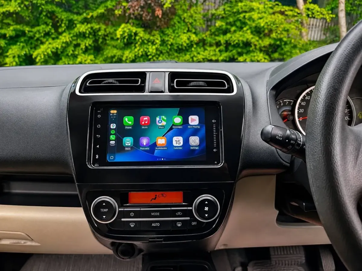 Apple CarPlay & Android Auto — Mitsubishi Mirage / Space Star