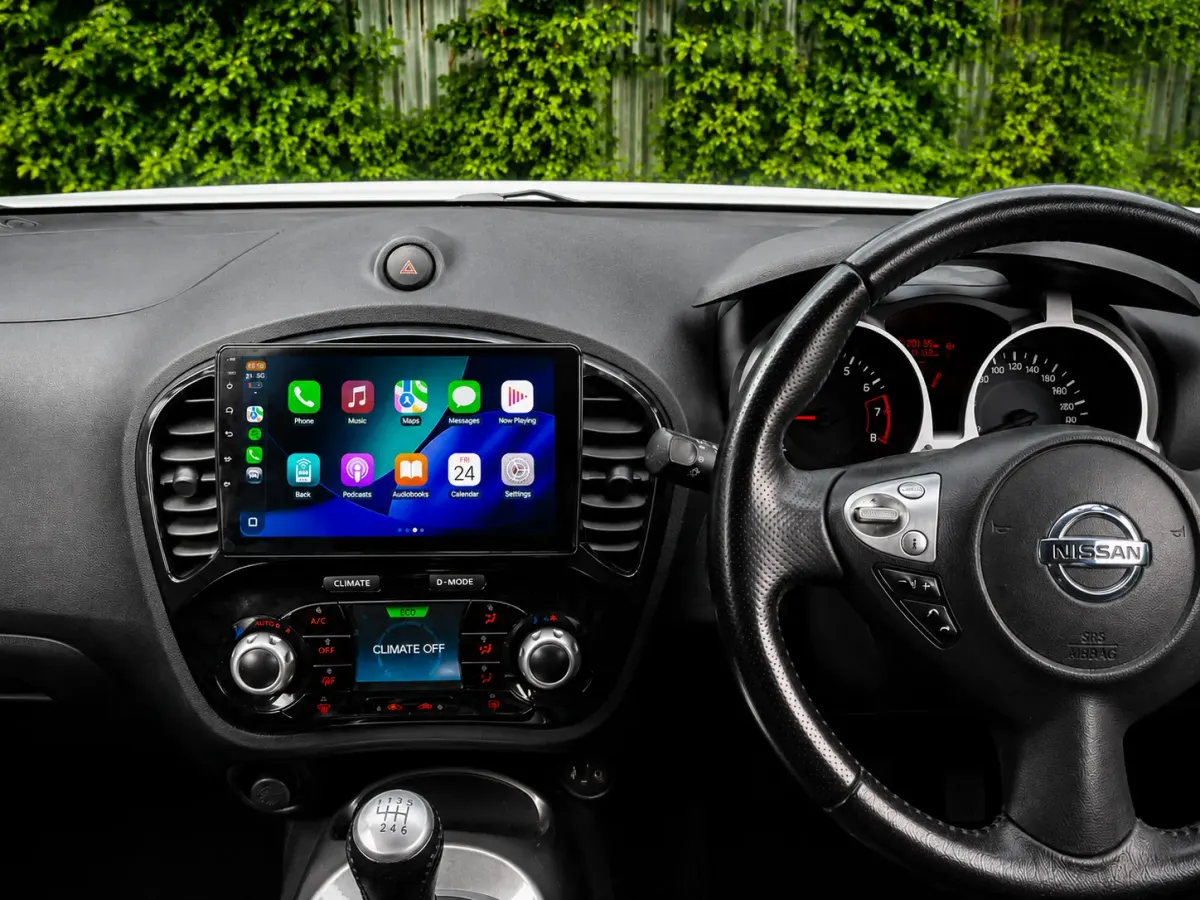 Apple CarPlay & Android Auto — Nissan Juke — after, new install