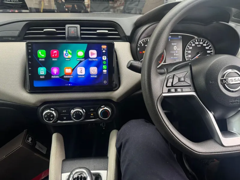 Apple CarPlay & Android Auto — Nissan Micra — photo 3