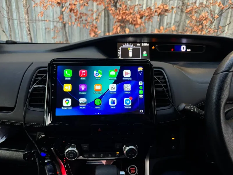 Apple CarPlay & Android Auto — Nissan Serena — photo 1