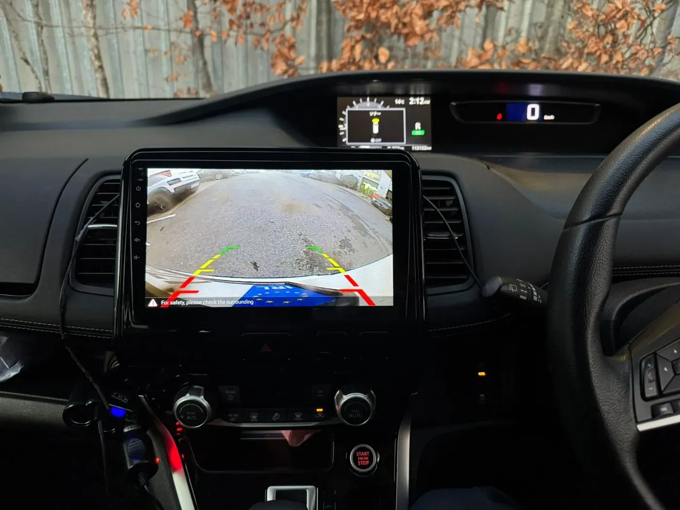 Apple CarPlay & Android Auto — Nissan Serena — photo 4