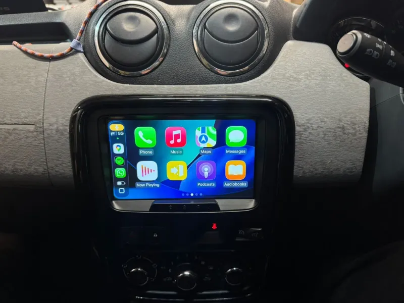 Apple CarPlay & Android Auto — Renault / Dacia Duster — photo 2