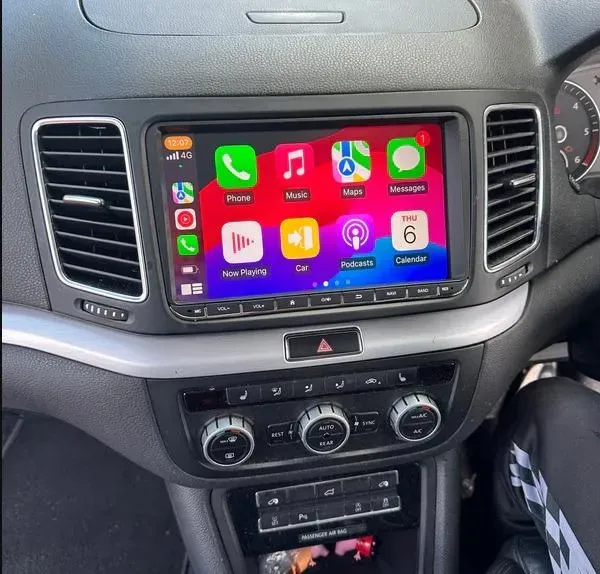 Apple CarPlay & Android Auto — Seat Alhambra (2017) — photo 1
