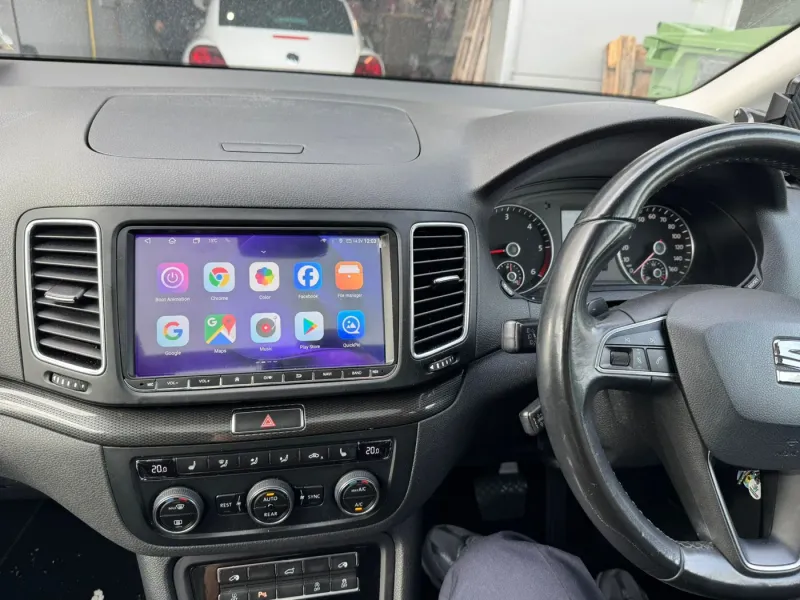 Apple CarPlay & Android Auto — Seat Alhambra (2017) — photo 2