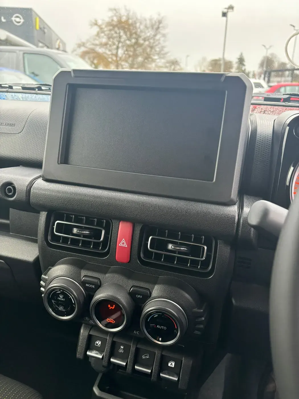 Apple CarPlay & Android Auto — Suzuki Jimny — before, factory system