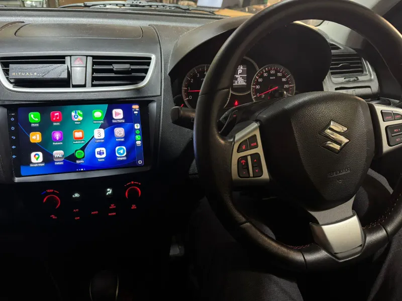 Apple CarPlay & Android Auto — Suzuki Swift