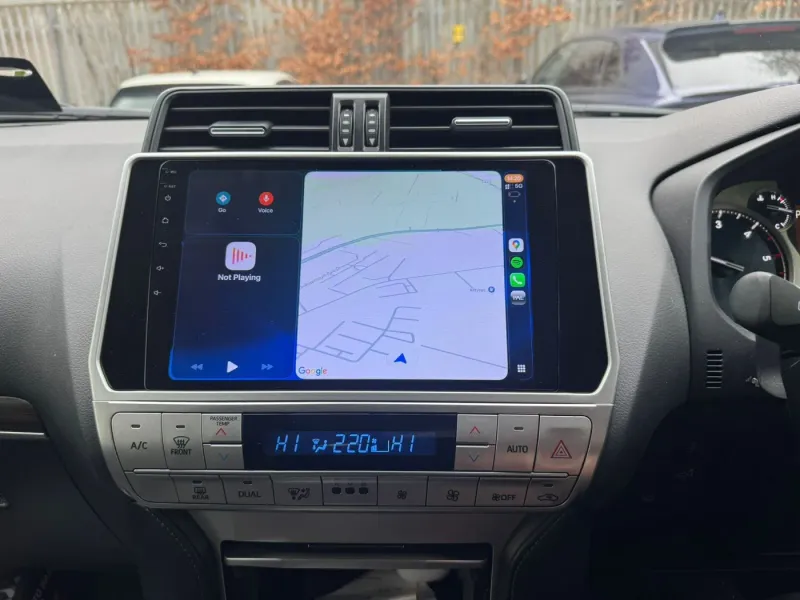 Apple CarPlay & Android Auto — Toyota Land Cruiser Prado 150 — photo 5