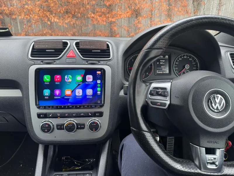 Apple CarPlay & Android Auto — Volkswagen Scirocco — photo 1
