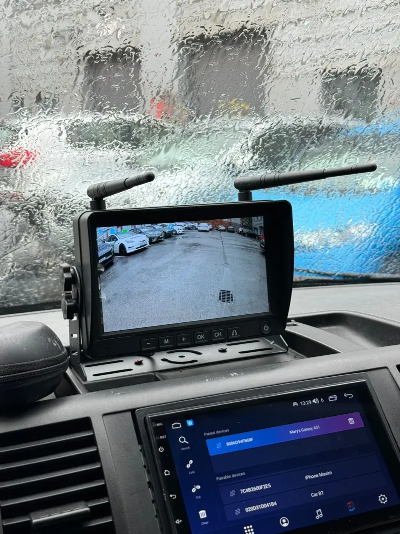 Apple CarPlay & Android Auto — Volkswagen Transporter — photo 6